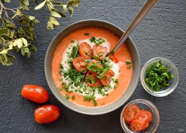 Актуально летом! Рецепты холодных супов Актуально летом! Рецепты холодных супов