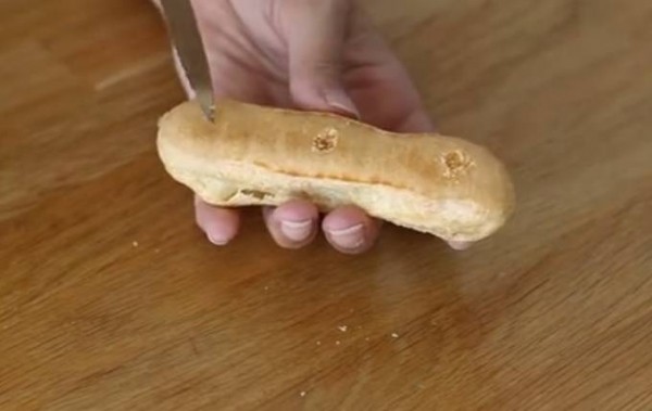 Эклеры, рецепт в домашних условиях с заварным кремом с пошаговыми фотографиями Эклеры, рецепт в домашних условиях с заварным кремом с пошаговыми фотографиями