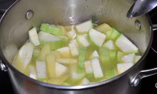 Рецепты закуски из кабачков на зиму, простые и вкусные, пальчики оближешь Рецепты закуски из кабачков на зиму, простые и вкусные, пальчики оближешь