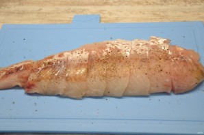 Филе судака в слоеном тесте