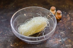 Фунчоза с тунцом Фунчоза с тунцом