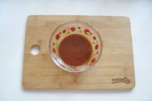 Хек тушеный в соевом соусе