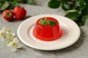 Клубничное желе с агар-агаром