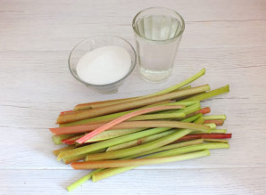 Компот из ревеня на зиму