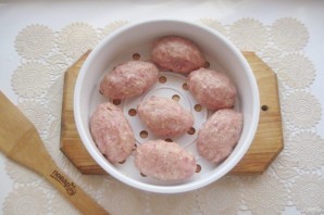Котлеты из свинины на пару