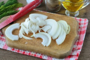 Куриные бедра в майонезе в духовке