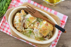 Куриные бедра в майонезе в духовке