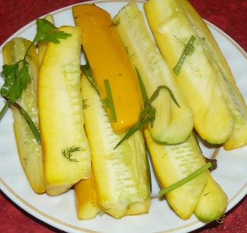 Малосольные кабачки Малосольные кабачки