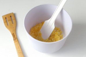 Манник на кефире и сметане