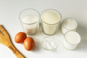 Манник на кефире и сметане