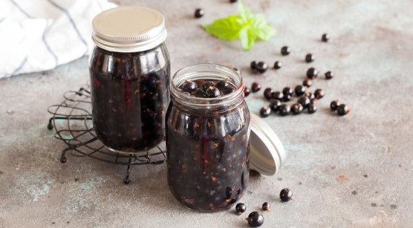 Маринованная черная смородина, пошаговый рецепт с фото Маринованная черная смородина, пошаговый рецепт с фото