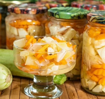 Маринованные хрустящие кабачки на зиму