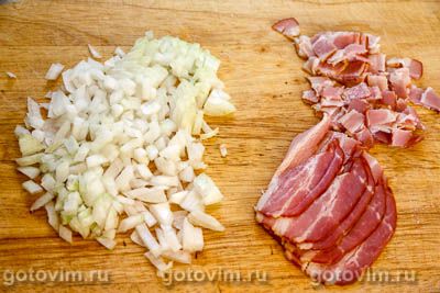 Мини пицца с беконом и жареными лисичками