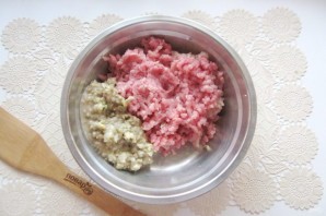 Мясные котлеты с баклажанами