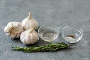 Паштет из чеснока