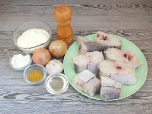 Пикша в сметанном соусе