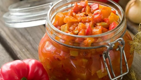 Рецепты закуски из кабачков на зиму, простые и вкусные, пальчики оближешь Рецепты закуски из кабачков на зиму, простые и вкусные, пальчики оближешь