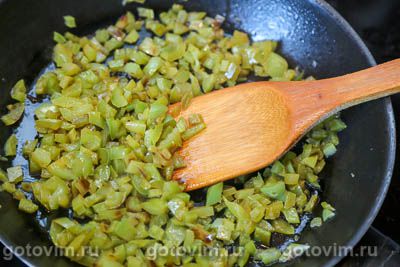 Рулет из индейки с омлетом, сладким перцем и беконом Рулет из индейки с омлетом, сладким перцем и беконом