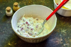 Рулет из лаваша с ягодами и творогом