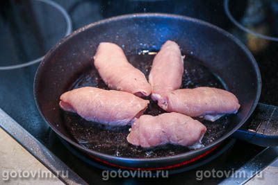 Рулетики из свинины с сыром, яйцом и зеленью Рулетики из свинины с сыром, яйцом и зеленью