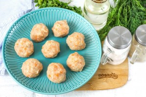 Рыбные фрикадельки в сливочном соусе