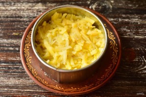 Рыбный салат с яблоком