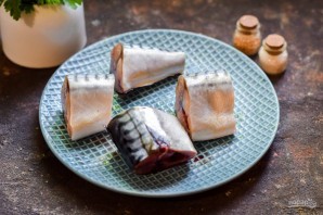 Салат из скумбрии на зиму