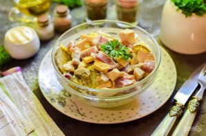 Салат "Людмила" с ветчиной и грибами Салат "Людмила" с ветчиной и грибами