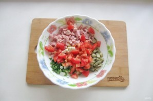 Салат с картошкой и ветчиной