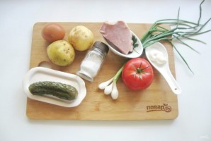 Салат с картошкой и ветчиной