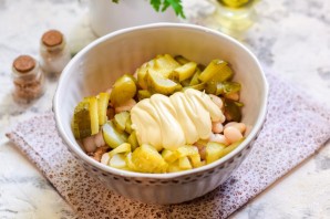 Салат "Василиса" с фасолью