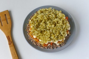 Салат "Везувий" с куриной печенью