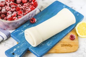 Штрудель с малиной