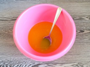 Сметанный пирог с изюмом