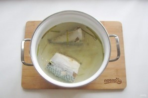 Суп из скумбрии с пшеном