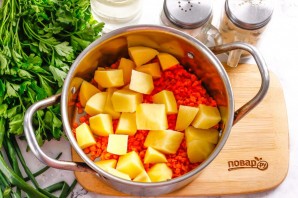 Суп с чечевицей и сосисками