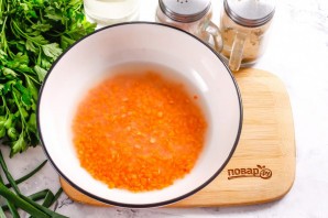 Суп с чечевицей и сосисками