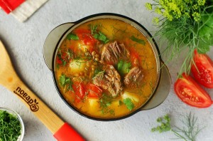 Суп с говядиной и машем