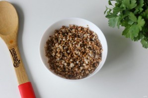 Суп с гречкой и фасолью