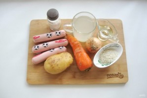 Суп с сосисками и рисом