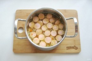 Суп с сосисками и рисом