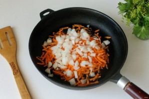 Суп с зелеными помидорами