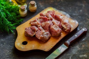 Свинина в рукаве с грибами