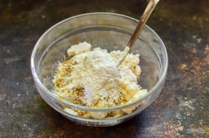 Сырники с грецкими орехами Сырники с грецкими орехами