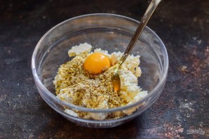 Сырники с грецкими орехами Сырники с грецкими орехами