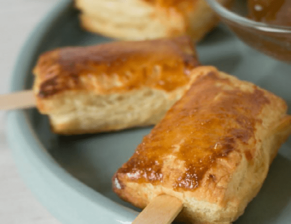 Сырные снэки с джемом Сырные снэки с джемом