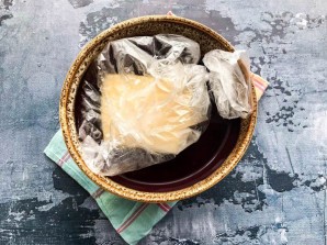 Сырный рулет с крабовыми палочками Сырный рулет с крабовыми палочками