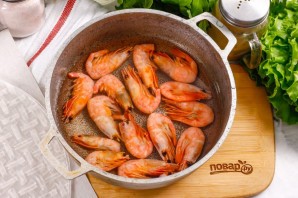 Жареные спринг-роллы с креветками