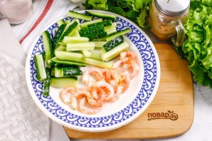 Жареные спринг-роллы с креветками