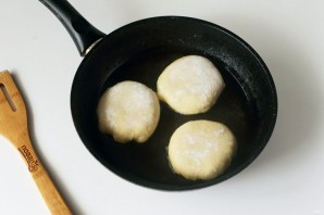 Беляши с бараниной